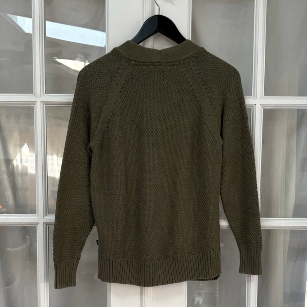 Gap Button Down V-Neck Seed Stitch Knit Cotton Cardigan - Picture 3 of 6